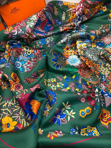 Платок Hermès женский шелк болотный 164208