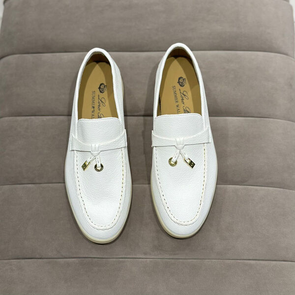 Лоферы Loro Piana женский кожа белый 106415-2