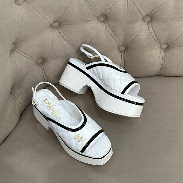 Босоножки Chanel женский кожа белый 123973-2