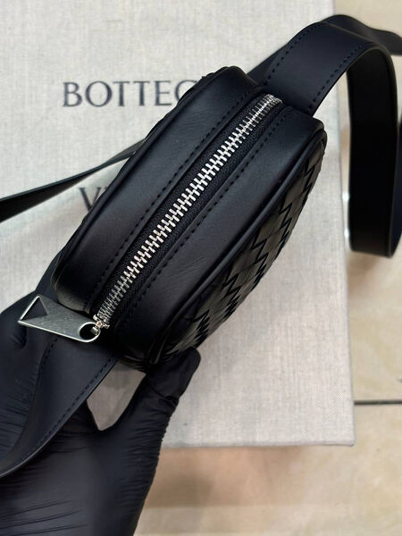 Мужская сумка мессенджер Bottega Veneta мужской кожа черный 170726-3
