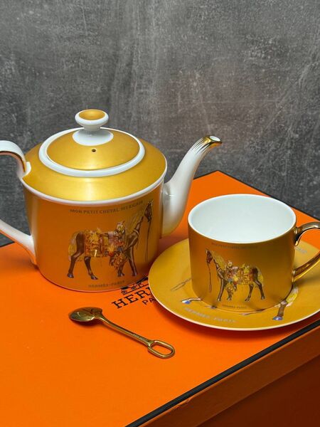 Чайный сервиз Hermes фарфор золотой i4617893-1-2