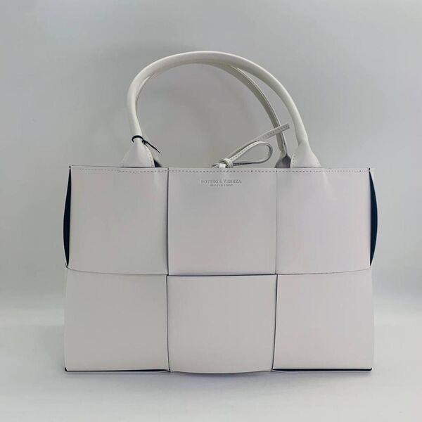 Сумка Bottega Veneta женский кожа белый 72580-2