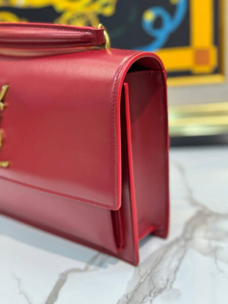 Сумка Saint Laurent Sunset Medium женский кожа бордовый 141999-4