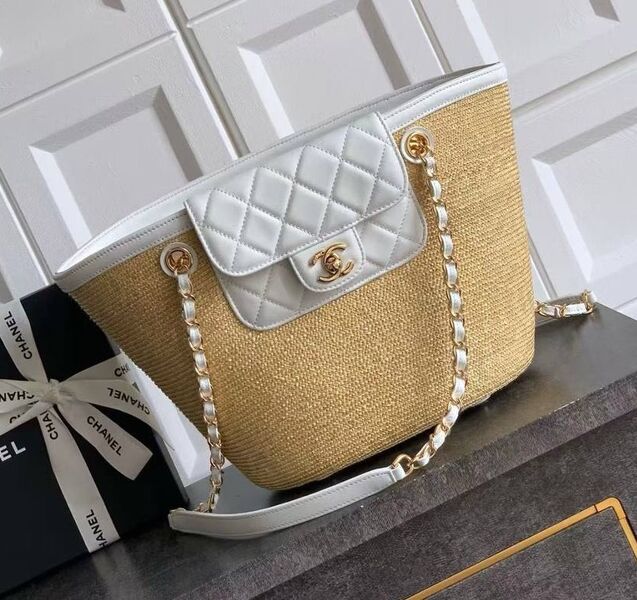 Сумка Chanel женский кожа светло-бежевый 199640