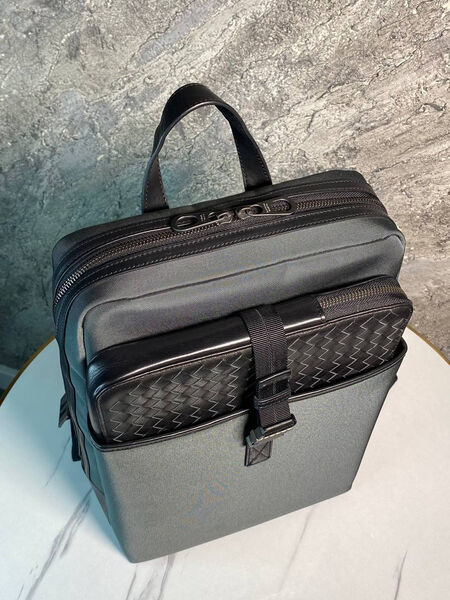 Мужсой рюкзак Bottega Veneta мужской текстиль болотный 173551-2