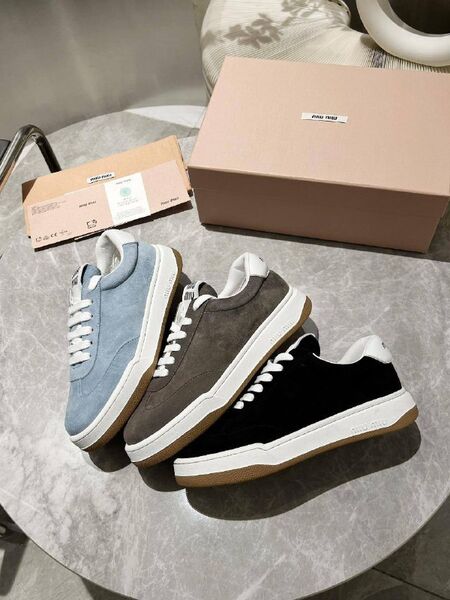 Женские кроссовки Miu Miu женский замша черный k1033561-1-6
