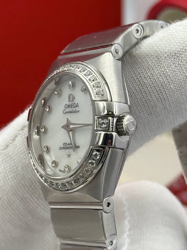 Женские часы OMEGA