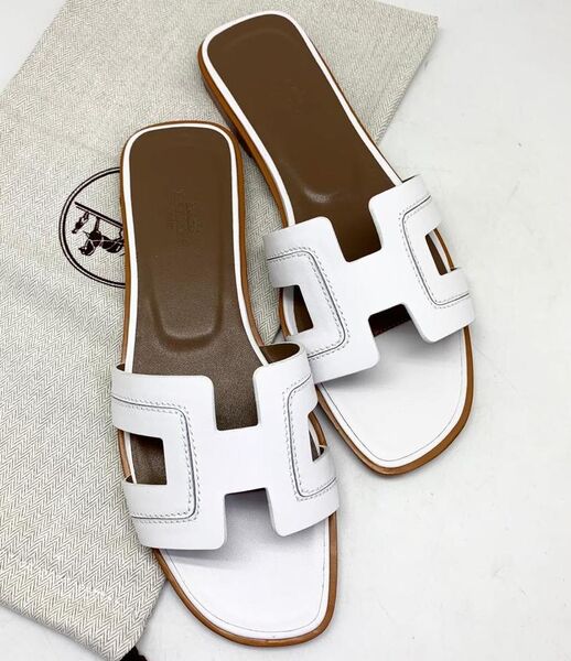 Шлепки Hermès женский кожа белый 89257