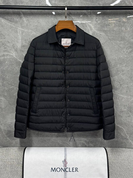 Мужская куртка Moncler мужской черный 201018-3