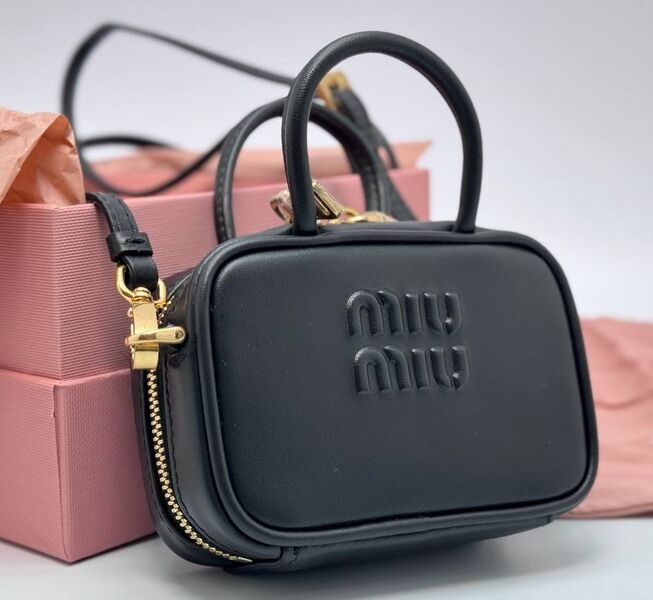 Сумка Miu Miu женский кожа черный 187009
