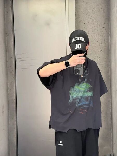 Футболка Balenciaga женский серый f1367122-1-2