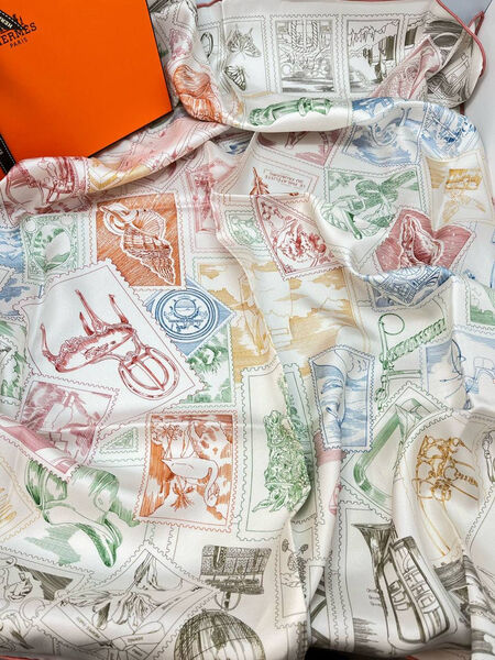 Платок Hermès женский шелк белый 197664