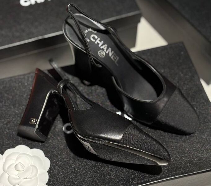 Туфли Chanel женский кожа черный 148020