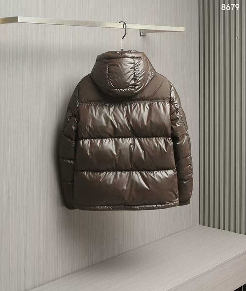 Мужской пуховик Burberry мужской 202387-2