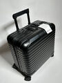 Чемодан Rimowa женский черный 132746-3