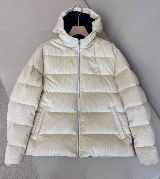 Пуховик Prada мужской белый 167416