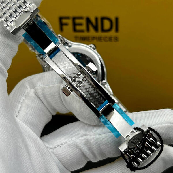Часы Fendi Crazy Carats черный 155601-7