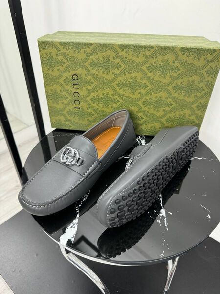 Мужские мокасины Gucci мужской кожа графитовый 195852-3