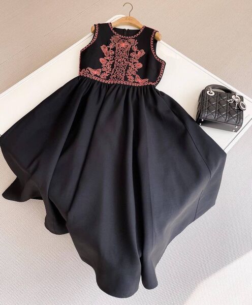 Платье Christian Dior 143021