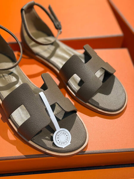 Босоножки Hermès женский кожа 185946-2