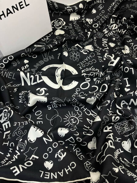 Платок Chanel женский шелк черный 197763