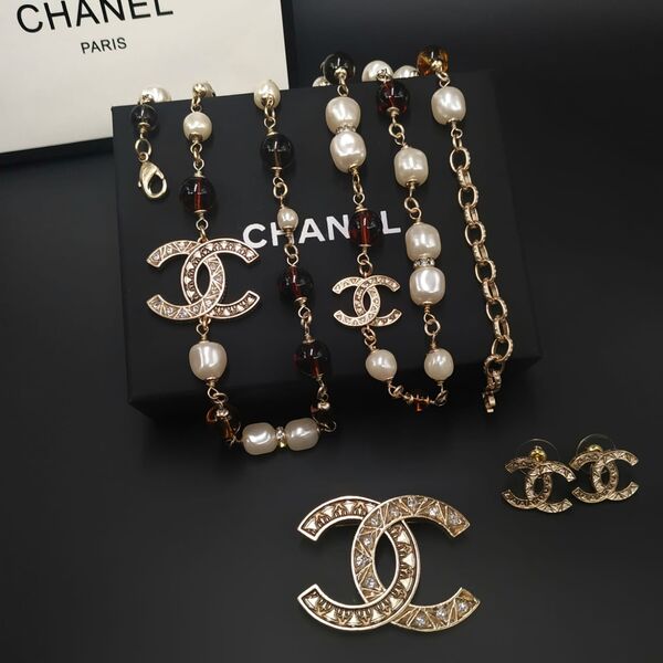 Бусы Chanel 15640-2