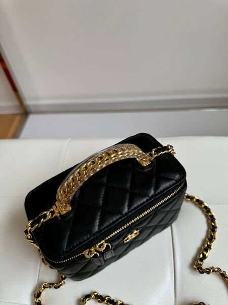 Сумка Chanel женский кожа черный 155761-3