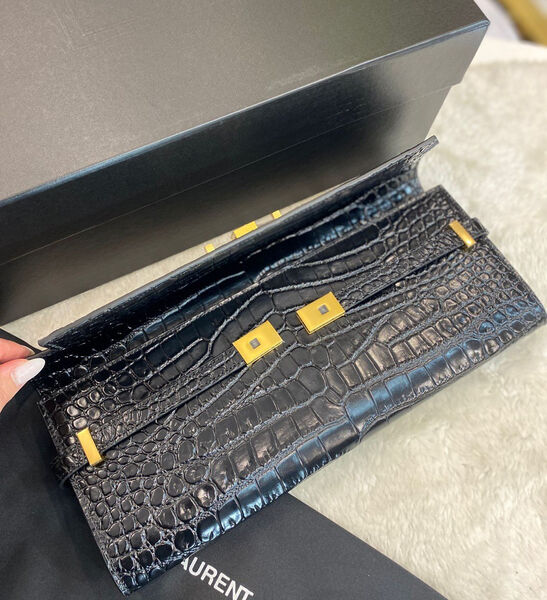 Клатч Saint Laurent Monhattan женский кожа черный 106904-2
