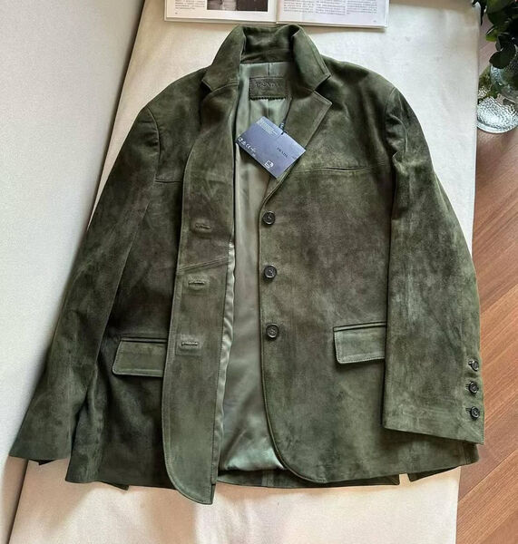 Куртка пиджак Prada женский замша болотный 196904-3