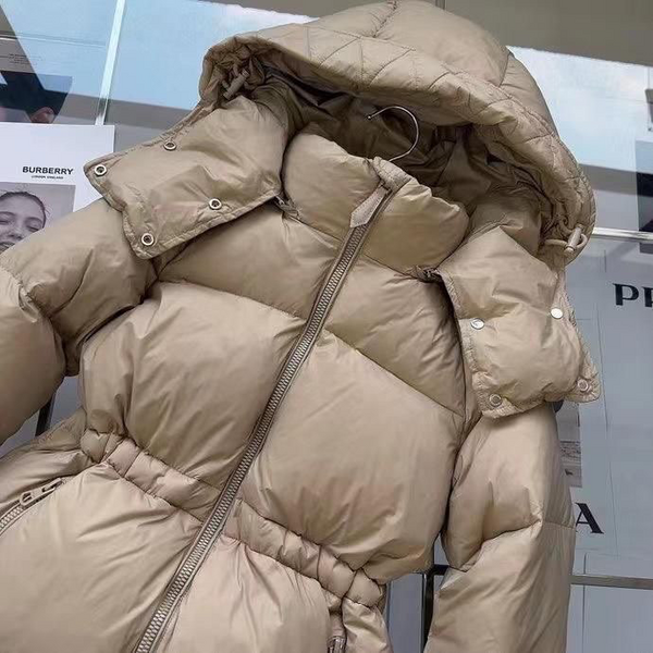 Пуховик Burberry женский бежевый 62464-2