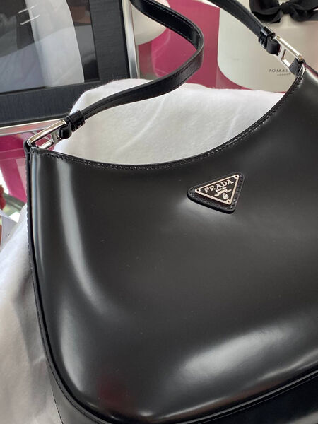 Сумка Prada Cleo женский кожа черный 77237-7
