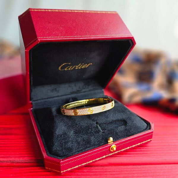 Женский браслет Cartier Love w4472600-1