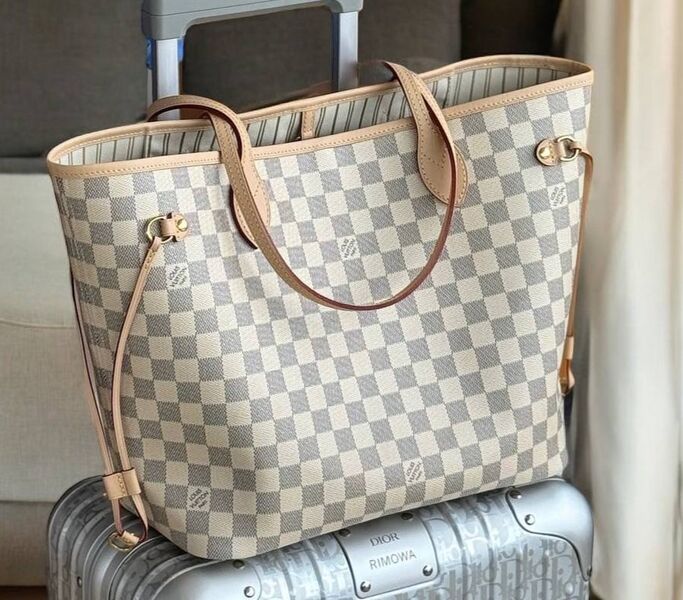 Сумка Louis Vuitton Neverfull женский кожа бежевый 156117