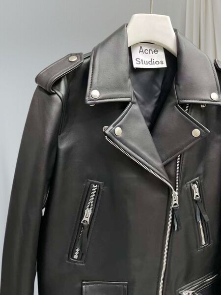 Куртка Acne Studios женский кожа черный 141607-2