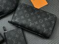 Бумажник Louis Vuitton Zippy Xl (видео) мужской 15563-3