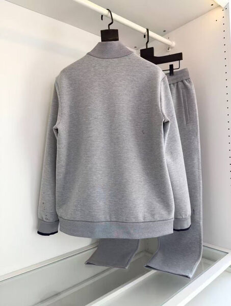 Мужской костюм Brioni мужской графитовый 200718-2