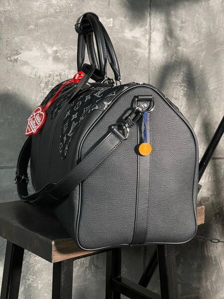 Дорожная сумка Louis Vuitton мужской кожа черный 19233-5