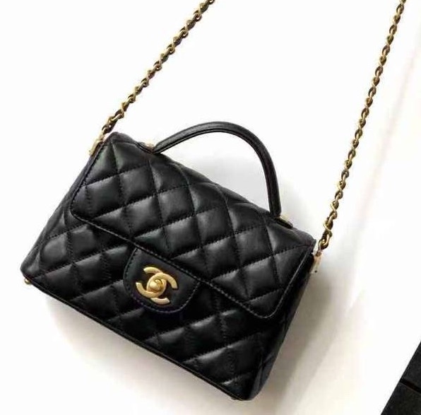 Сумка Chanel женский кожа черный 182043