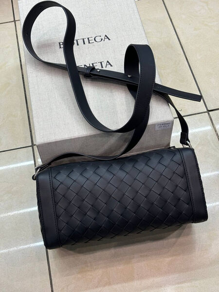 Мужская сумка мессенджер Bottega Veneta мужской кожа черный 170724-2