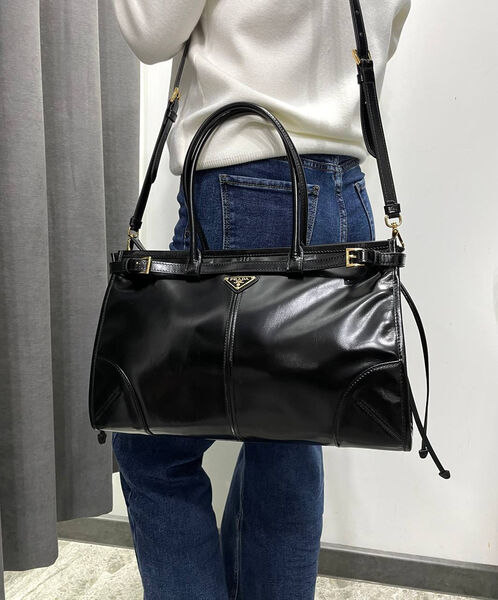 Сумка Prada женский кожа черный 133279-2