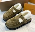 Лоферы Louis Vuitton женский замша болотный 201468