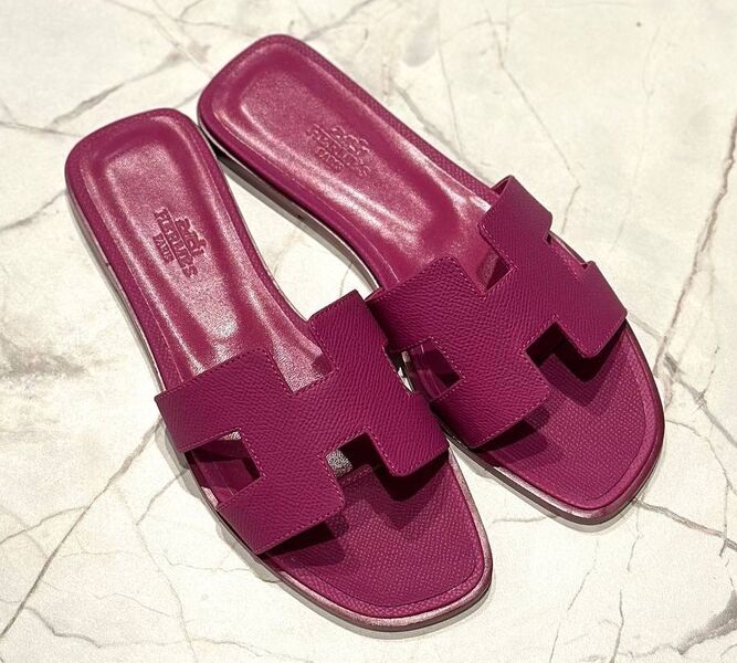 Шлепки Hermès женский кожа бордовый 148454