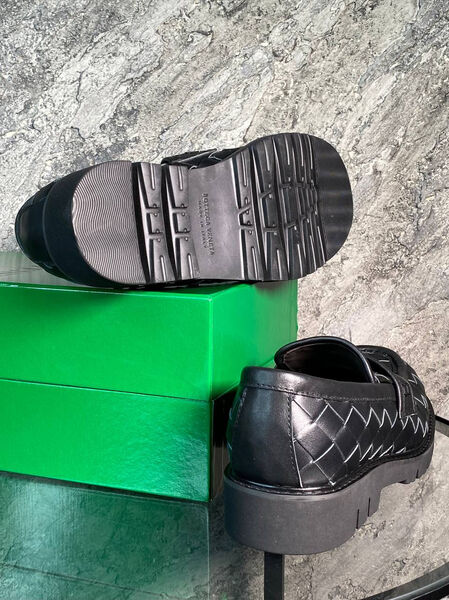 Мужские лоферы Bottega Veneta мужской кожа черный 171183-4