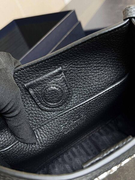 Сумка Prada женский кожа черный g1871185-1-5