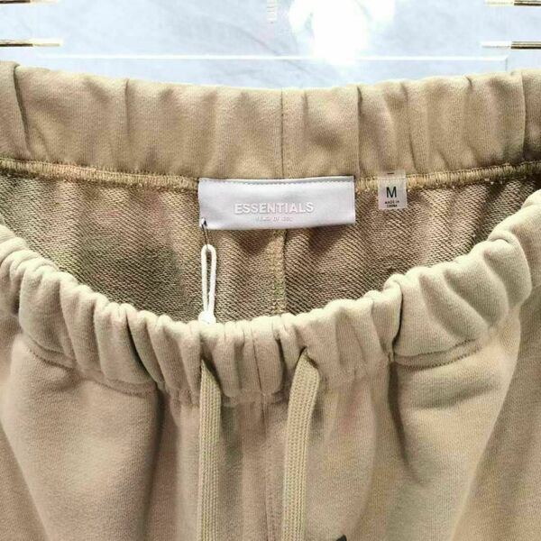 Шорты Fear of God Essentials мужской коричневый n1342781-1-2