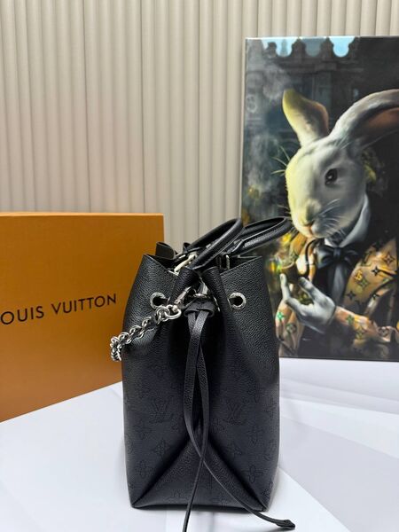 Сумка Louis Vuitton женский кожа черный a6612663-1-5