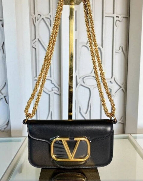 Сумка Valentino женский кожа chèvre черный 200960