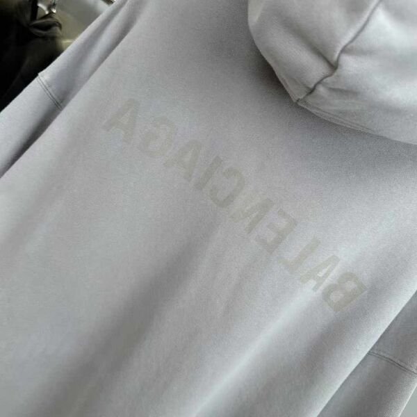 Худи Balenciaga мужской серый r6340271-1-2