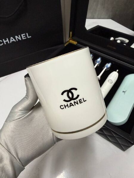 Электрическая зубная щетка Chanel белый f9421745-1-4