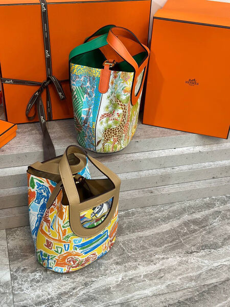 Сумка Hermès женский кожа бежевый 110780-4